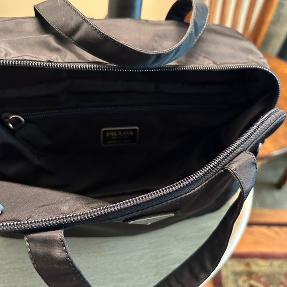 Authentic RARE PRADA Tessuto Nylon Cosmetic Toiletry Bag - Picture 15 of 16
